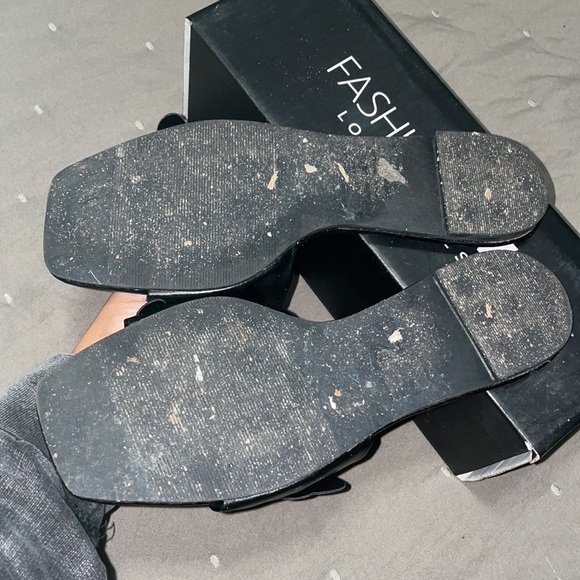 Fashion Nova Ruffled Up Slides Size 8 - Picture 6 of 10